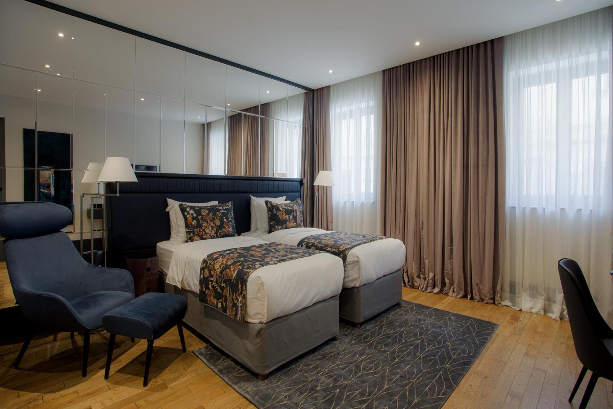 Puris Moedani Boutique Hotel Tiflis Exterior foto