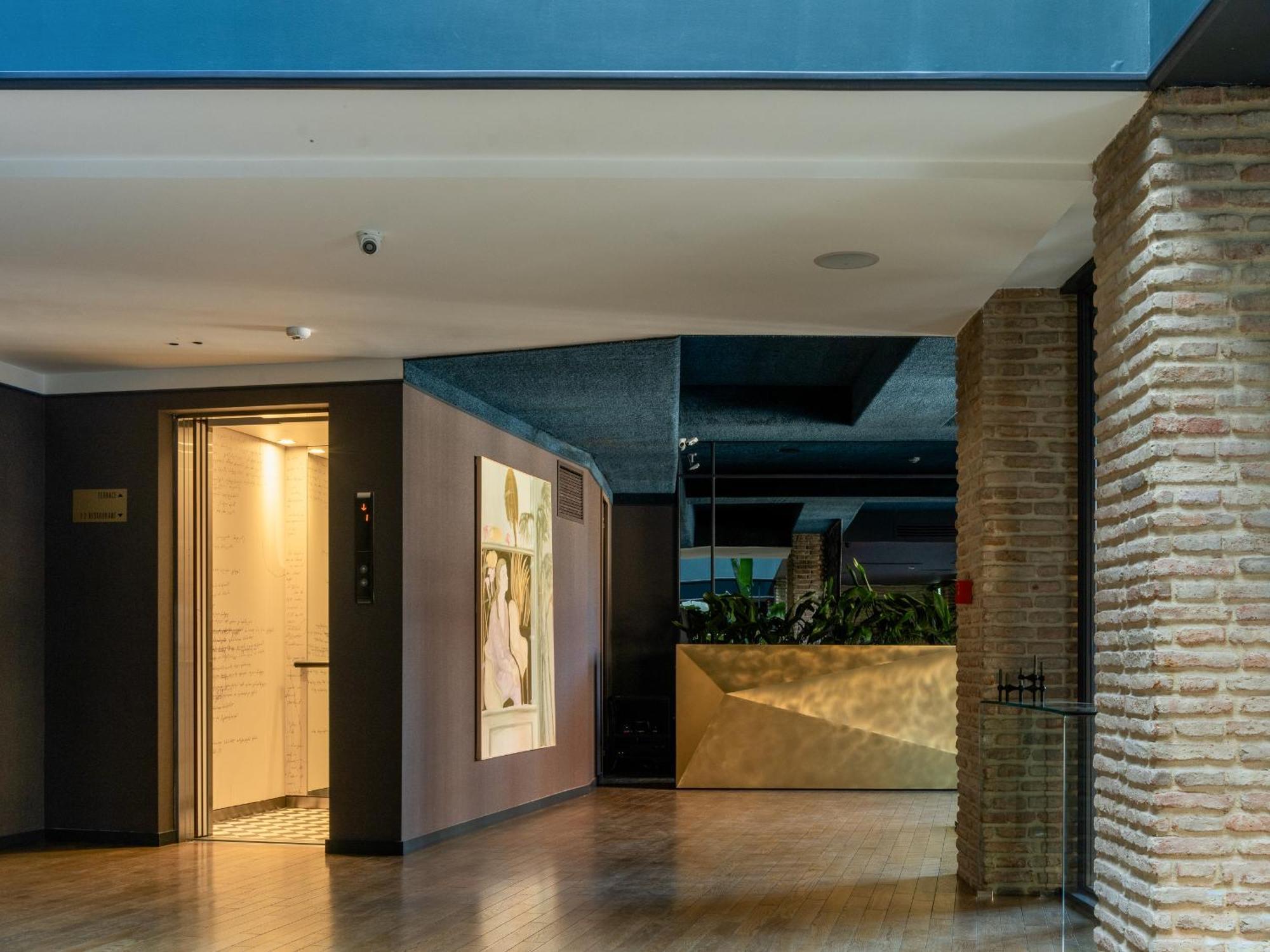 Puris Moedani Boutique Hotel Tiflis Exterior foto